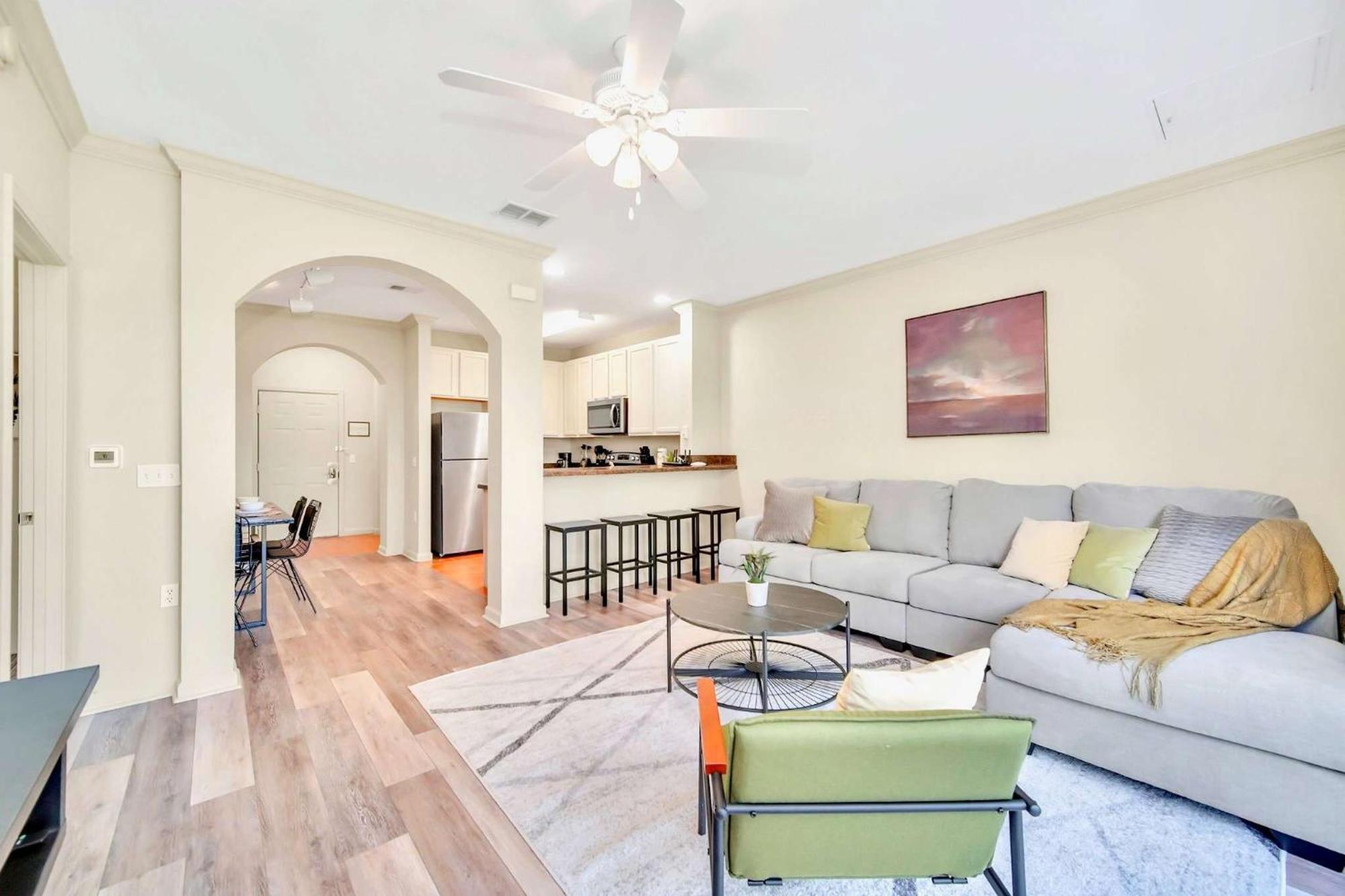 Modern 2Br Condo - Hot Tub And Pool - Near Disney Orlando Extérieur photo