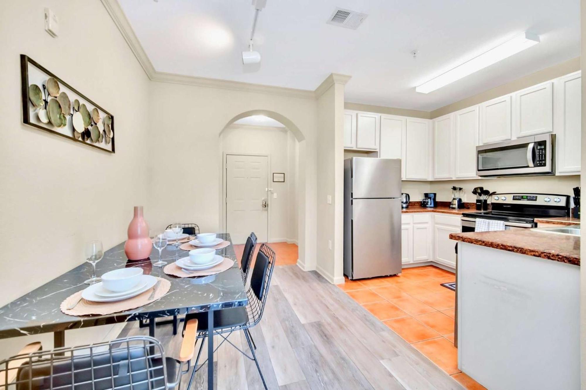 Modern 2Br Condo - Hot Tub And Pool - Near Disney Orlando Extérieur photo
